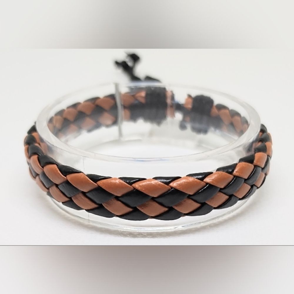Men's bracelet leather braided checkered new brown e33